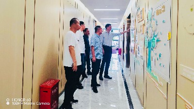 玉龍環保-客戶一行到我司調研考察