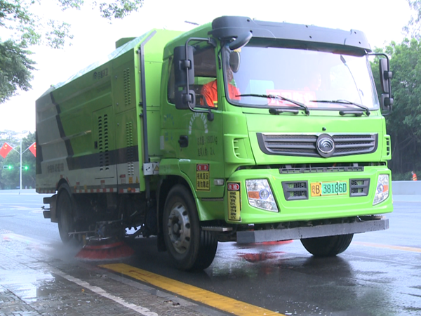 玉龍環保-新能源環衛車（八）