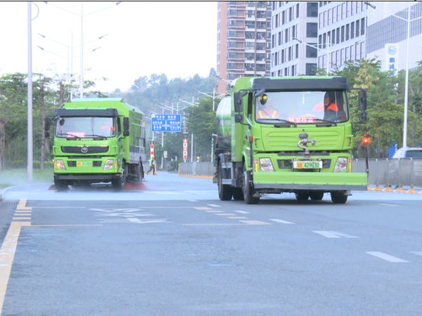 玉龍環保-新能源環衛車（十）