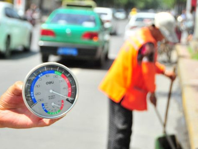 環衛市場一騎輕塵：前7個月成交年化額389億